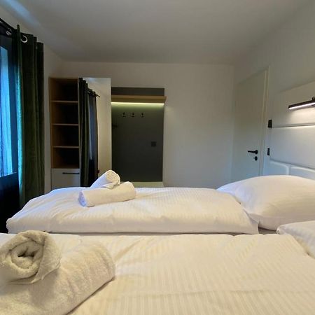Uraha Apartments Herzogenaurach Eksteriør billede